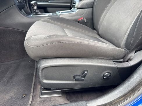 Used 2019 Dodge Charger SXT RWD image 35