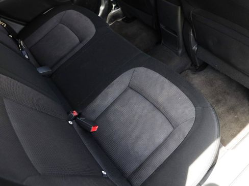 Used 2013 Nissan Rogue SV AWD/4WD image 12