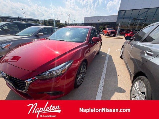 Used 2018 MAZDA MAZDA3 Touring FWD image 1