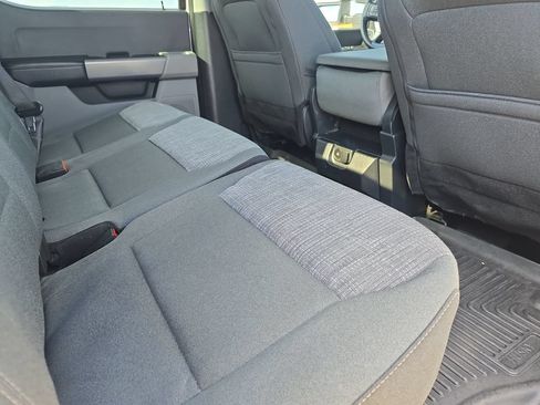 Used 2024 Ford F250 XLT w/ FX4 Off-Road Package AWD/4WD image 11