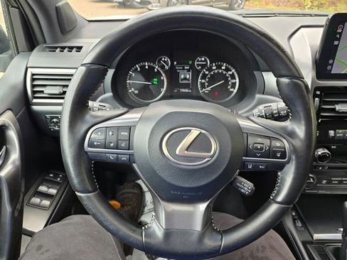 Used 2022 Lexus GX 460 w/ Black Line Special Edition AWD/4WD image 23
