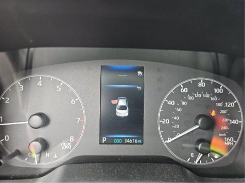 Used 2025 Toyota Corolla LE image 8