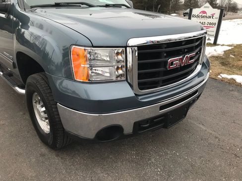 Used 2010 GMC Sierra 2500 SLE image 51