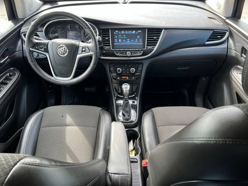 Used 2020 Buick Encore Preferred FWD image 24