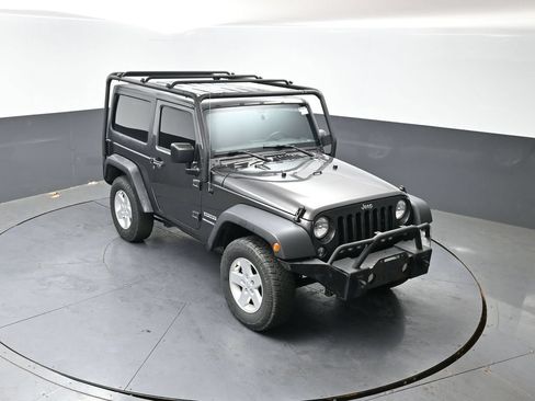 Used 2017 Jeep Wrangler Sport w/ Quick Order Package 24S AWD/4WD image 41