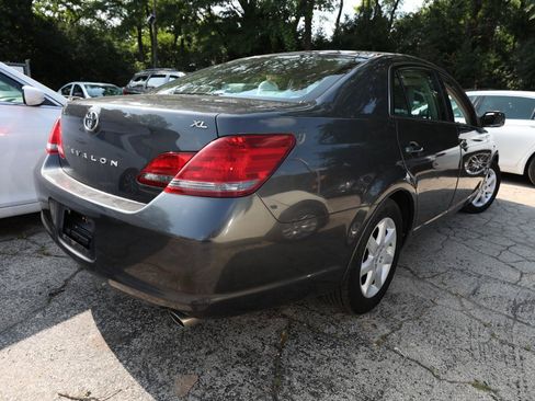 Used 2008 Toyota Avalon XL FWD image 6