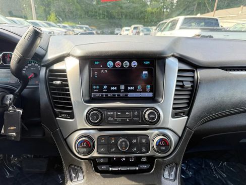 Used 2019 Chevrolet Tahoe LT AWD/4WD image 32