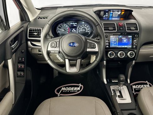 Used 2017 Subaru Forester 2.5i Limited AWD/4WD image 21