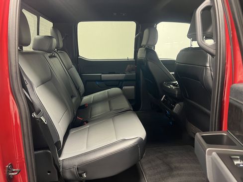 Used 2023 Ford F150 Lightning Lariat image 16