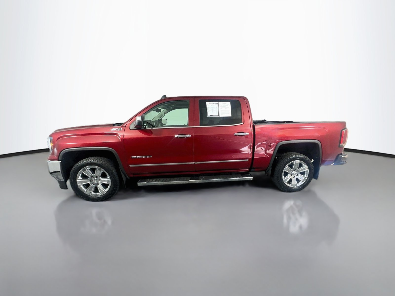 Used 2018 GMC Sierra 1500 SLT AWD/4WD image 4