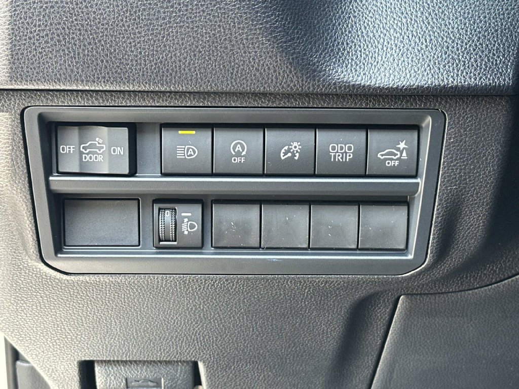 New 2026 Toyota Tundra SR5 w/ SR5 Convenience Package RWD image 28