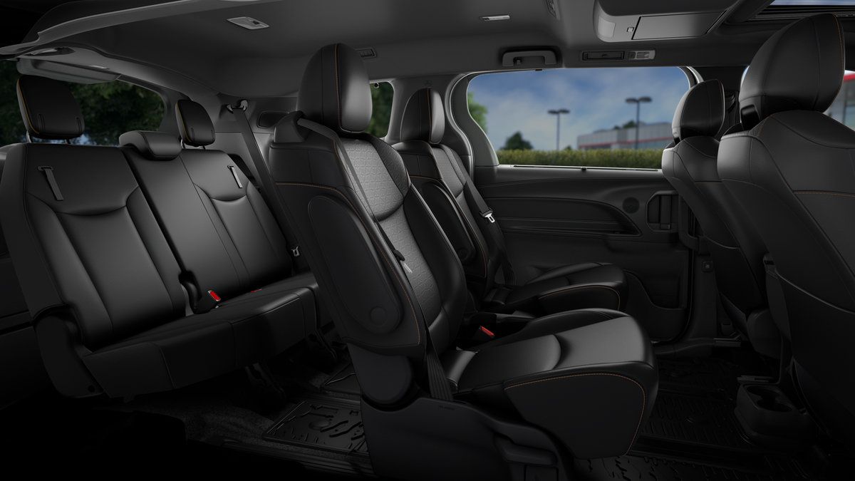 New 2026 Toyota Sienna XLE Woodland Edition AWD/4WD image 40