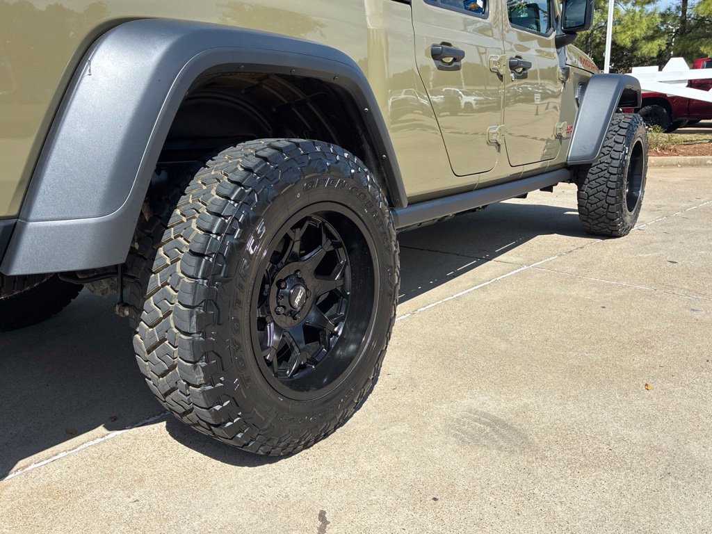 Used 2026 Jeep Gladiator Mojave AWD/4WD image 9