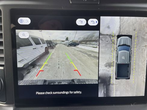 New 2026 Ford F150 XLT w/ Equipment Group 302A MID image 9