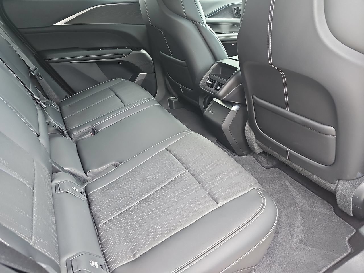 Certified 2024 Cadillac Lyriq Luxury w/ LPO, Floor Liner Package RWD image 11