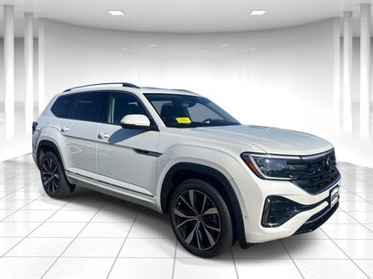 New 2026 Volkswagen Atlas SEL Premium R-Line