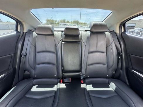 Used 2017 MAZDA MAZDA3 Grand Touring FWD image 34