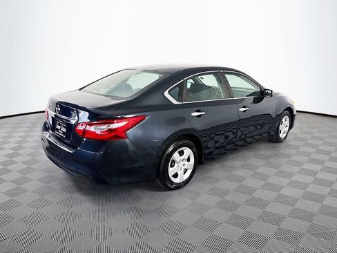 Used 2016 Nissan Altima 2.5 S w/ Power Driver Seat Package FWD image 7