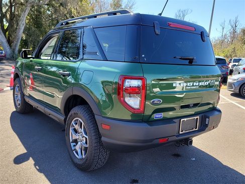 Used 2024 Ford Bronco Sport Badlands image 3