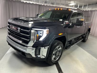New 2026 GMC Sierra 2500 SLT w/ SLT Premium Package