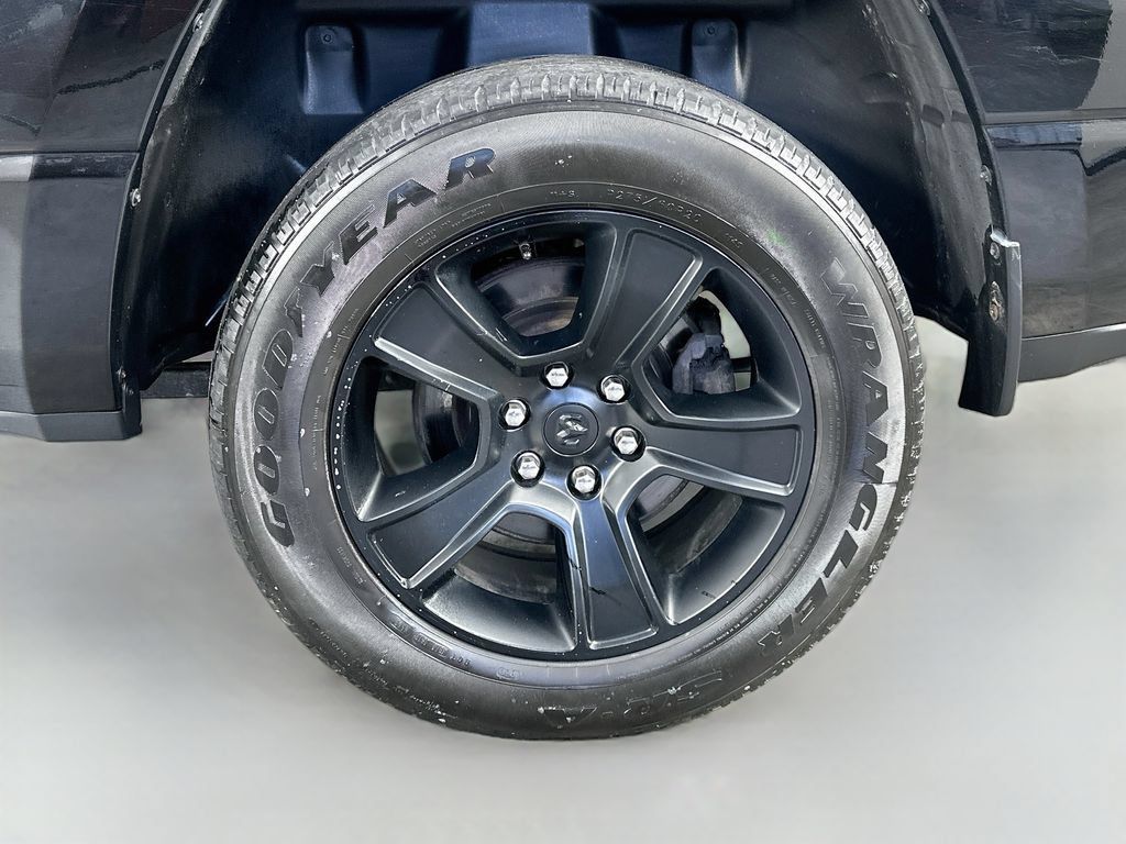 Used 2022 RAM 1500 Big Horn AWD/4WD image 34