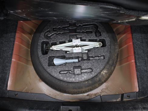 Used 2019 Honda Civic LX image 8