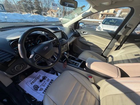 Used 2018 Ford Escape SEL image 9