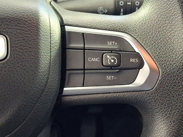 Used 2024 Jeep Compass Sport AWD/4WD image 25