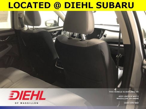 Used 2023 Subaru Outback Premium image 12