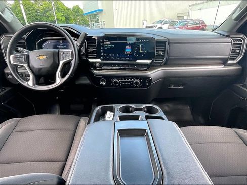 Used 2024 Chevrolet Silverado 1500 LT AWD/4WD image 21