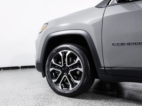 Used 2023 Jeep Compass Limited AWD/4WD image 7