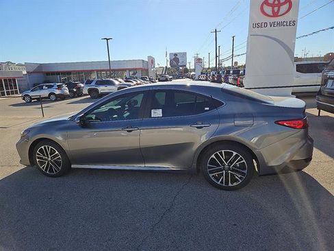 Used 2026 Toyota Camry XLE image 2