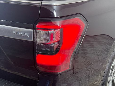 Used 2020 Ford Expedition Max Platinum image 34