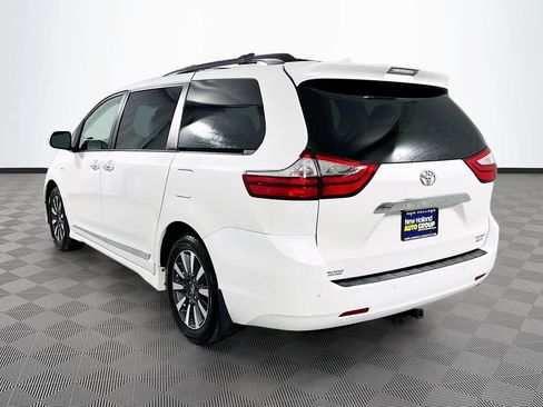Used 2019 Toyota Sienna Limited Premium w/ Protection Package AWD/4WD image 5