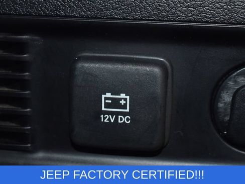 Used 2024 Jeep Wagoneer Series II AWD/4WD image 39