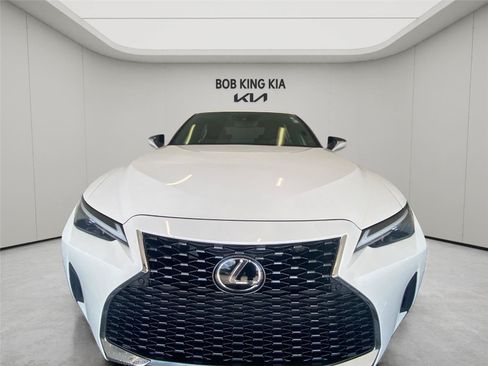Used 2024 Lexus IS 300 w/ Comfort Package RWD image 8