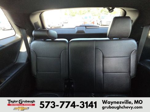 Used 2023 Chevrolet Traverse LT AWD/4WD image 31