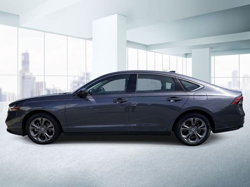 Used 2023 Honda Accord EX image 2