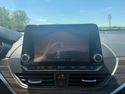 Used 2019 Nissan Altima 2.5 SL FWD image 41