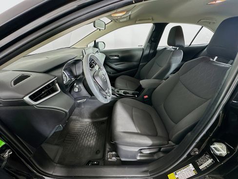 Used 2020 Toyota Corolla LE image 13