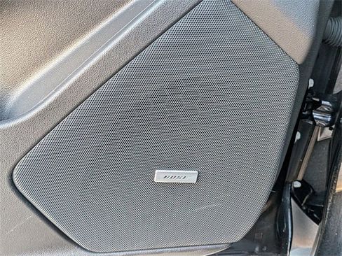 Certified 2023 Cadillac XT5 Luxury image 17