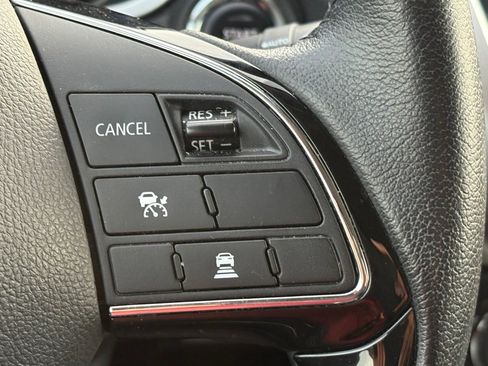 Used 2024 Mitsubishi Eclipse Cross SE image 18