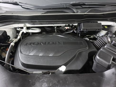 Used 2022 Honda Pilot Sport image 21