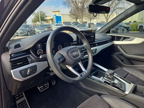 Used 2023 Audi A4 2.0T Premium Plus image 2