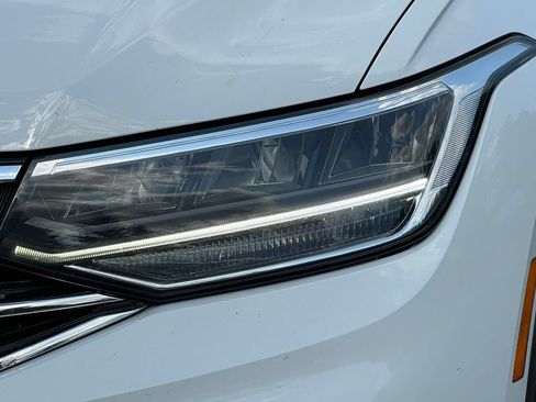 Used 2023 Volkswagen Tiguan S AWD/4WD image 11