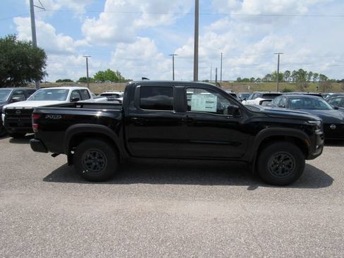 New 2026 Nissan Frontier PRO-4X w/ Pro Premium Package AWD/4WD image 2
