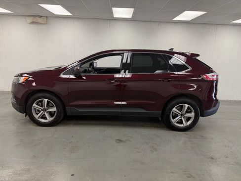 Used 2024 Ford Edge SEL w/ Convenience Package AWD/4WD image 2
