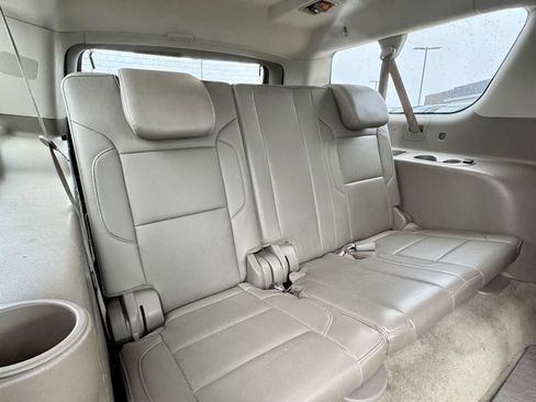 Used 2016 Chevrolet Suburban LTZ image 11