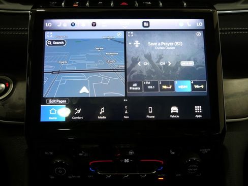 Used 2023 Jeep Grand Cherokee L Limited w/ Trailer Tow Group (B) AWD/4WD image 22