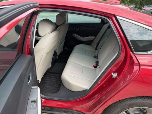 Used 2025 Honda Accord EX-L image 16